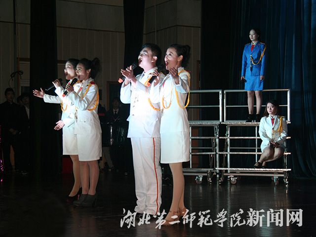 3.声乐表演“边关军魂”.jpg